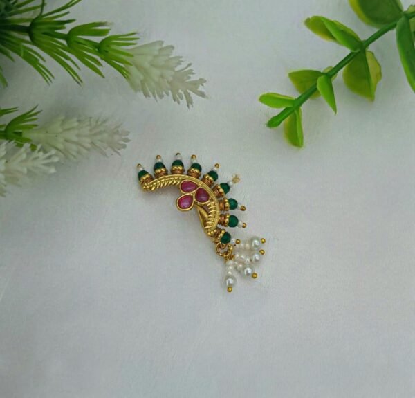 Kundan Gold-Plated Nose Pin