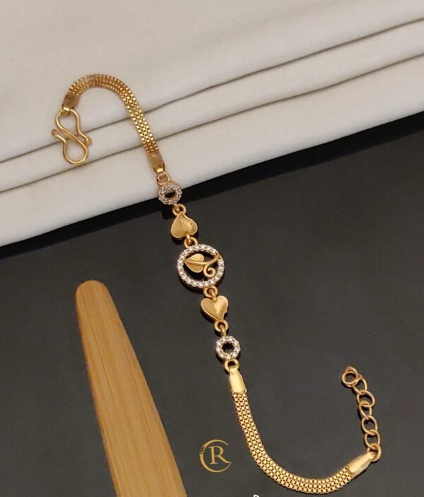 "Buy Lightweight Loose Gold Bracelet Online"